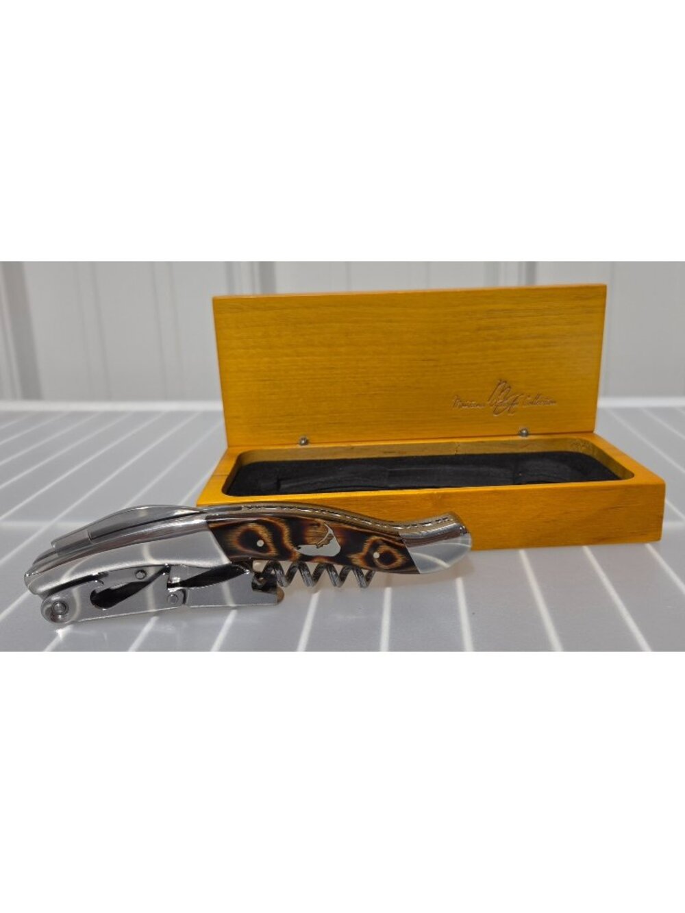 Montana Artisan Collection Hand Crafted Bitterroot Wine Openers Corkscrew w/ Box